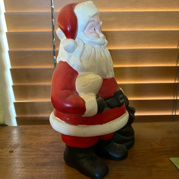 Small hand painted Santa will small sack for flower pot - Picture 2 of 4